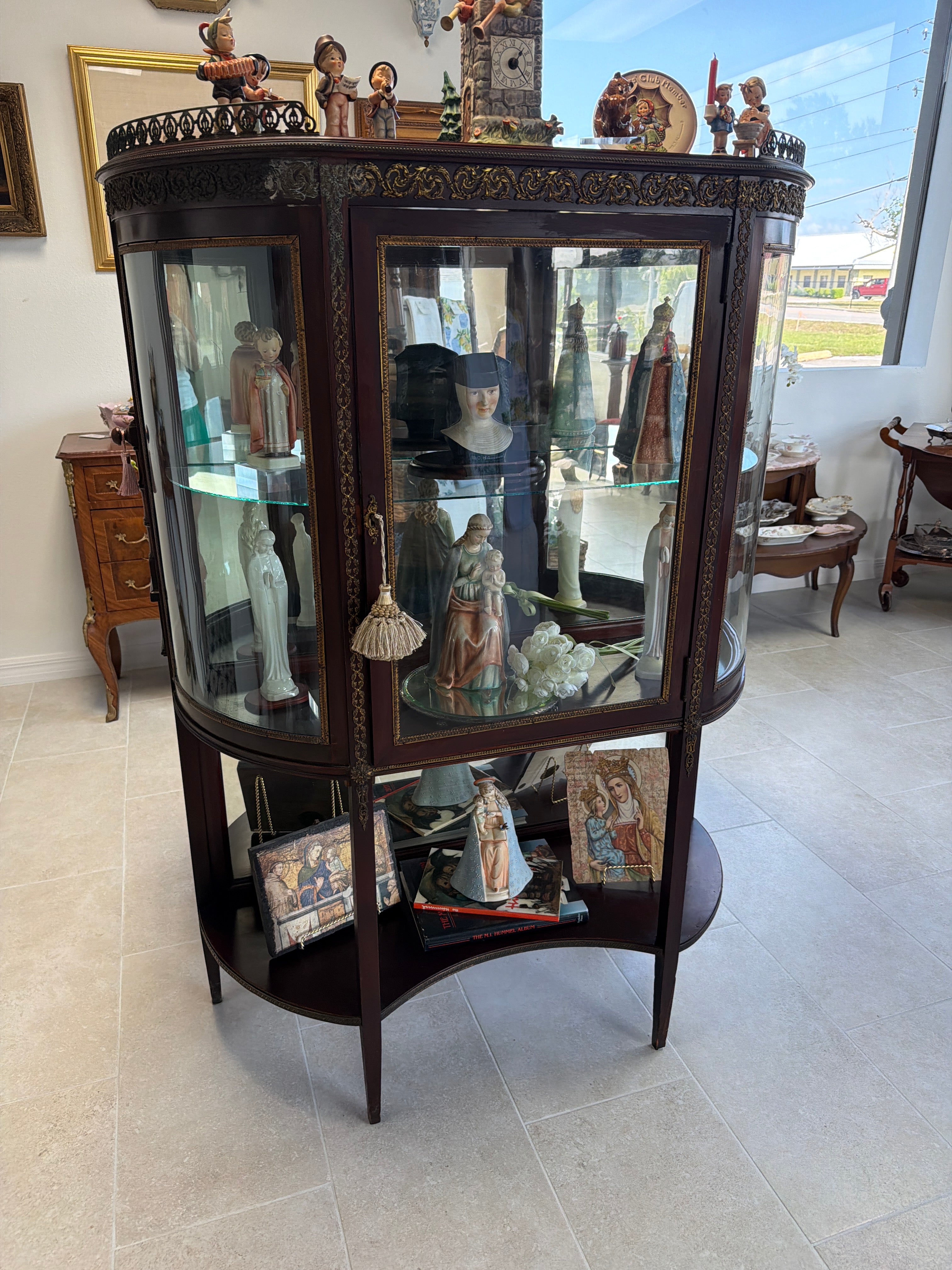Mahogany Louis XVI Curved Vitrine w/ Ormolu Trim