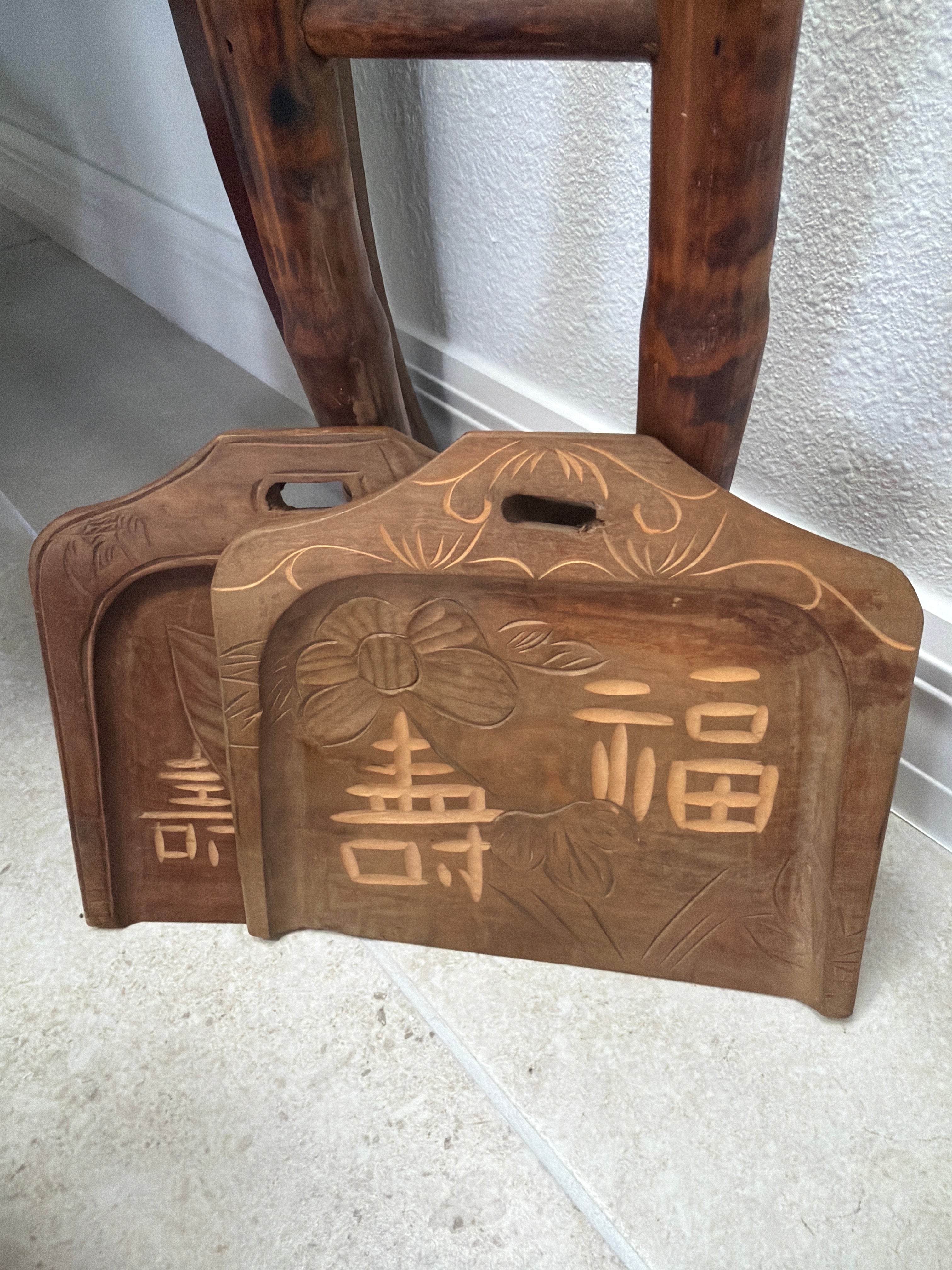 Japanese Crumb Catcher