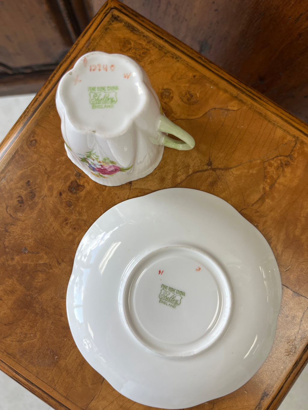 Shelley 'Hulmes Rose' demitasse teacup & saucer No.