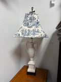 Neoclassical Style Lamp with Finial