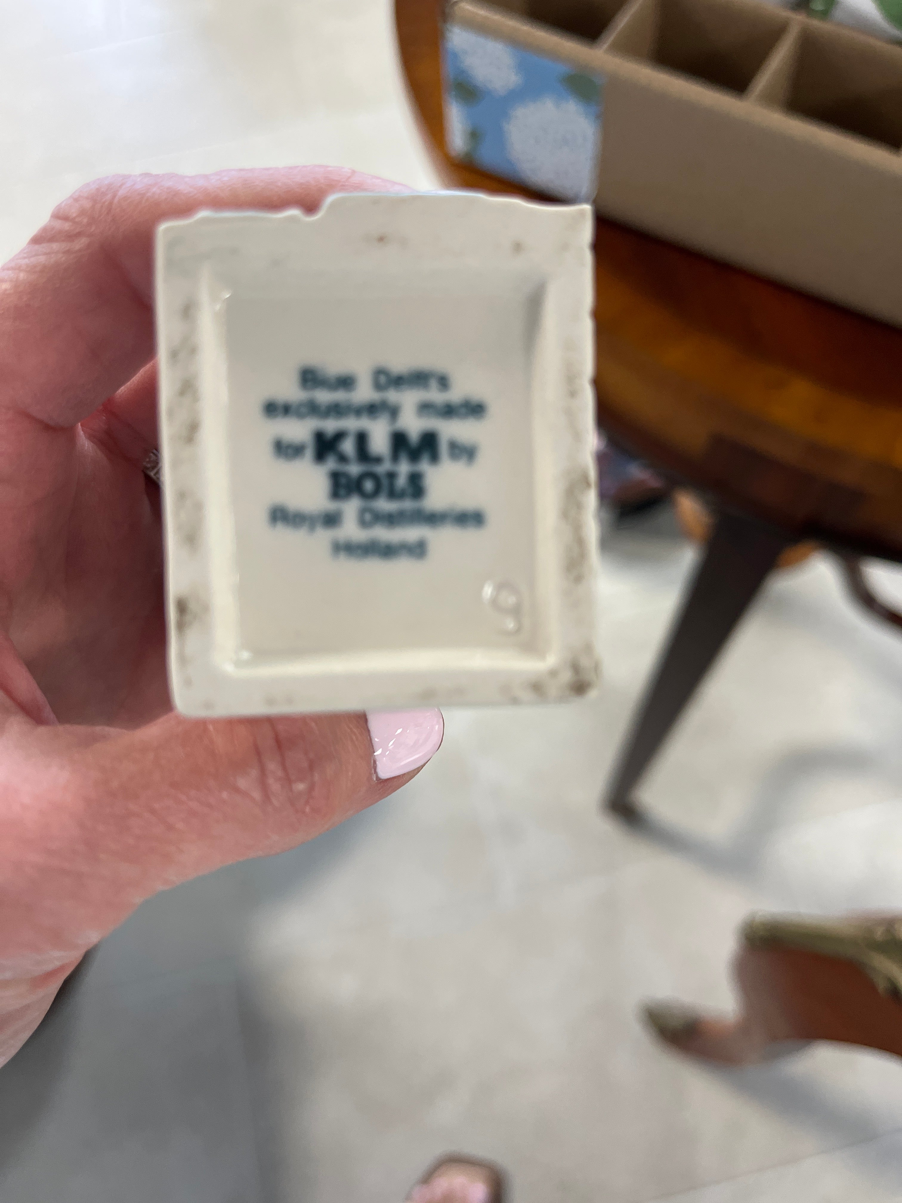 Vintage KLM Delft Blue miniature Dutch canal house #9