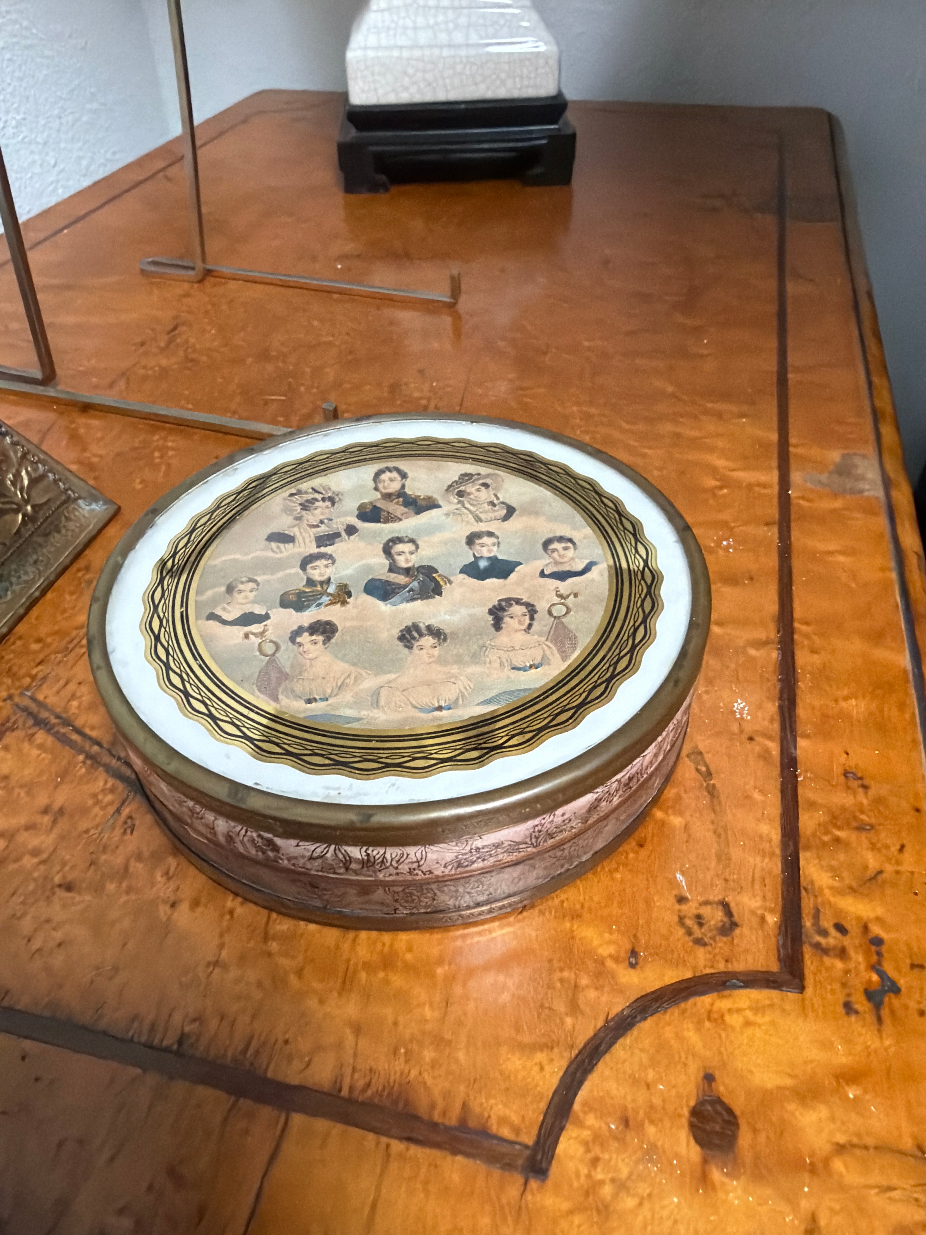 Antique Tin of French Royal Family - Louis Philippe I