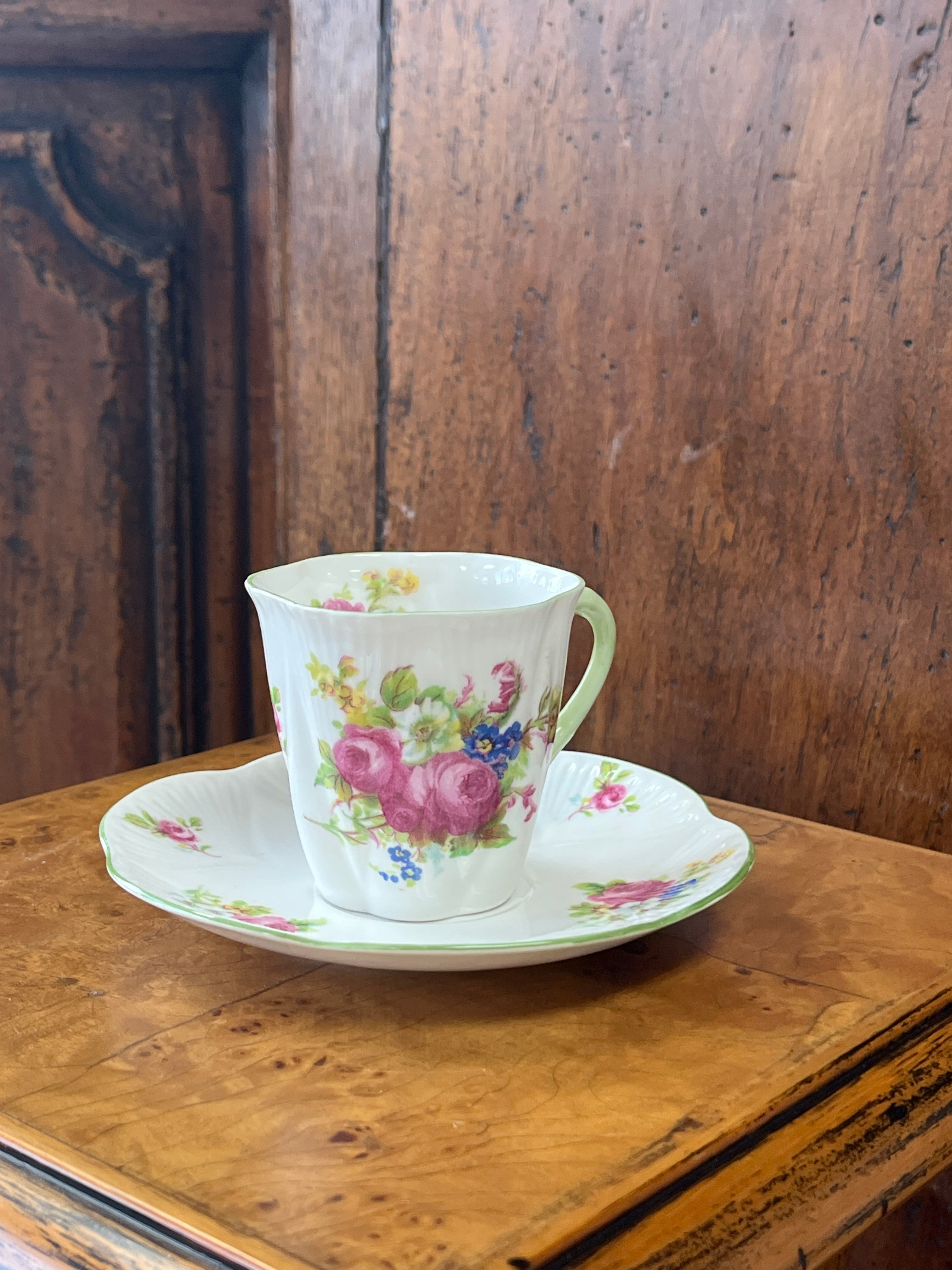 Shelley 'Hulmes Rose' demitasse teacup & saucer No.