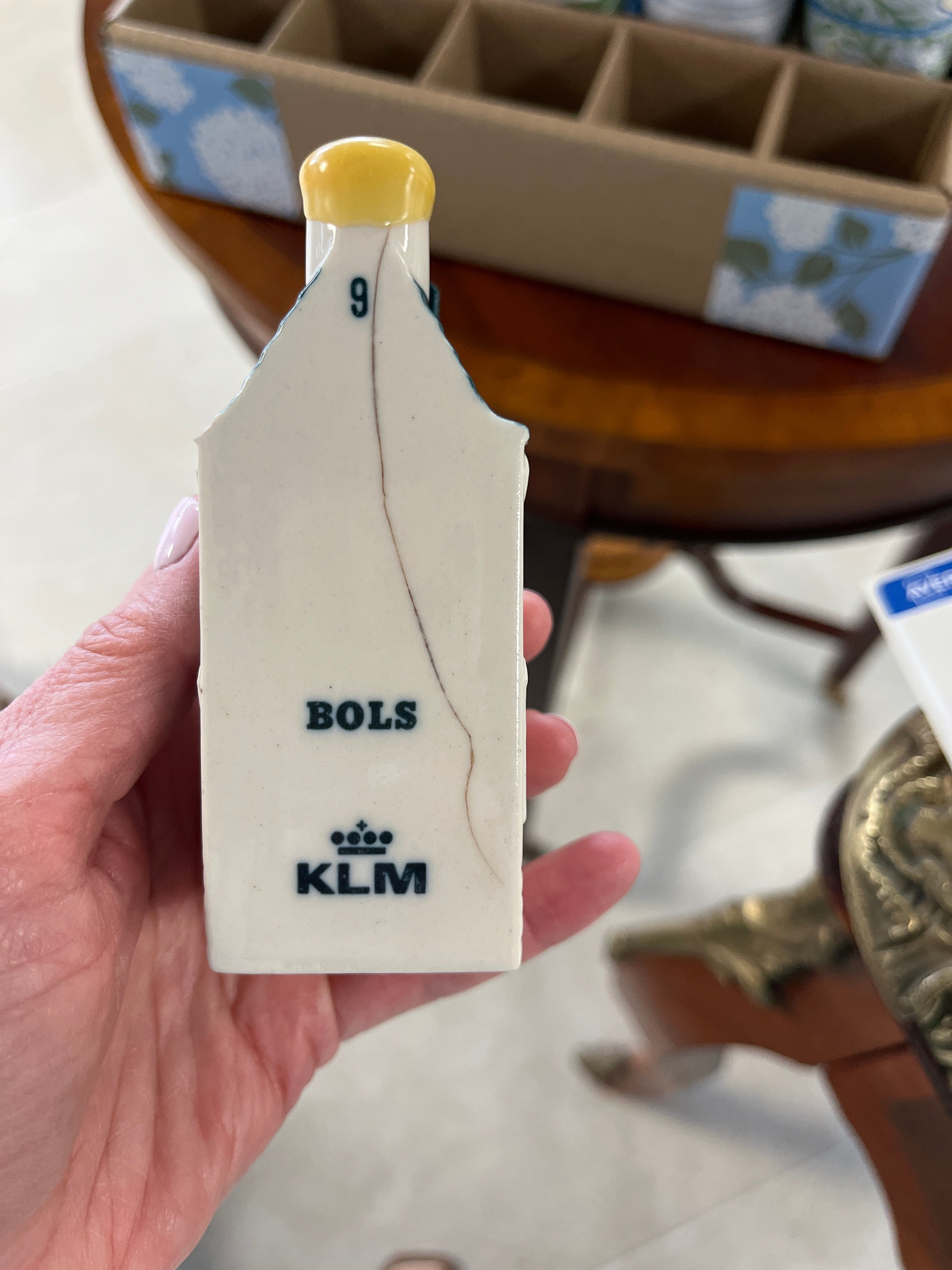 Vintage KLM Delft Blue miniature Dutch canal house #9