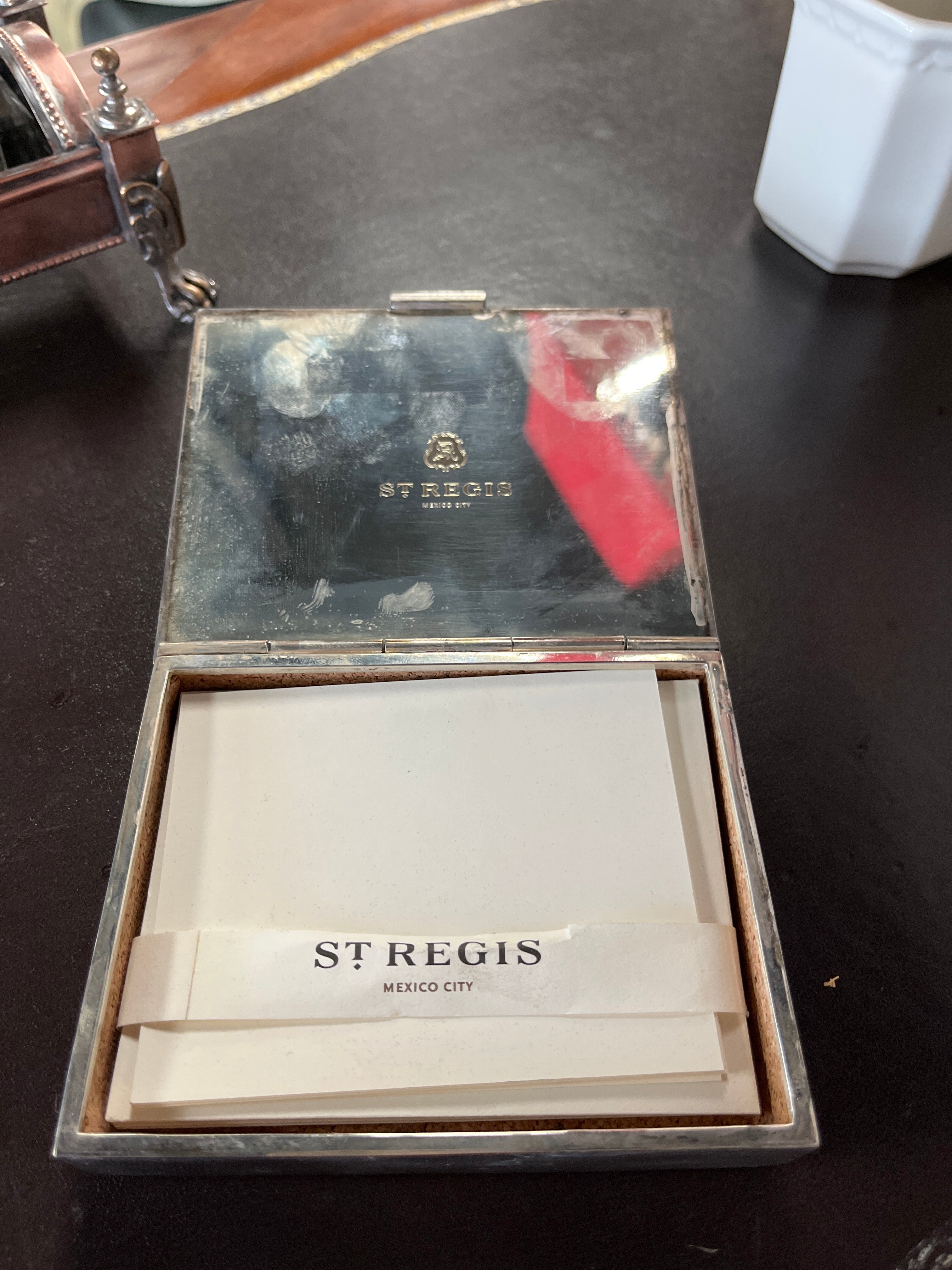 St. Regis Note Card Holder