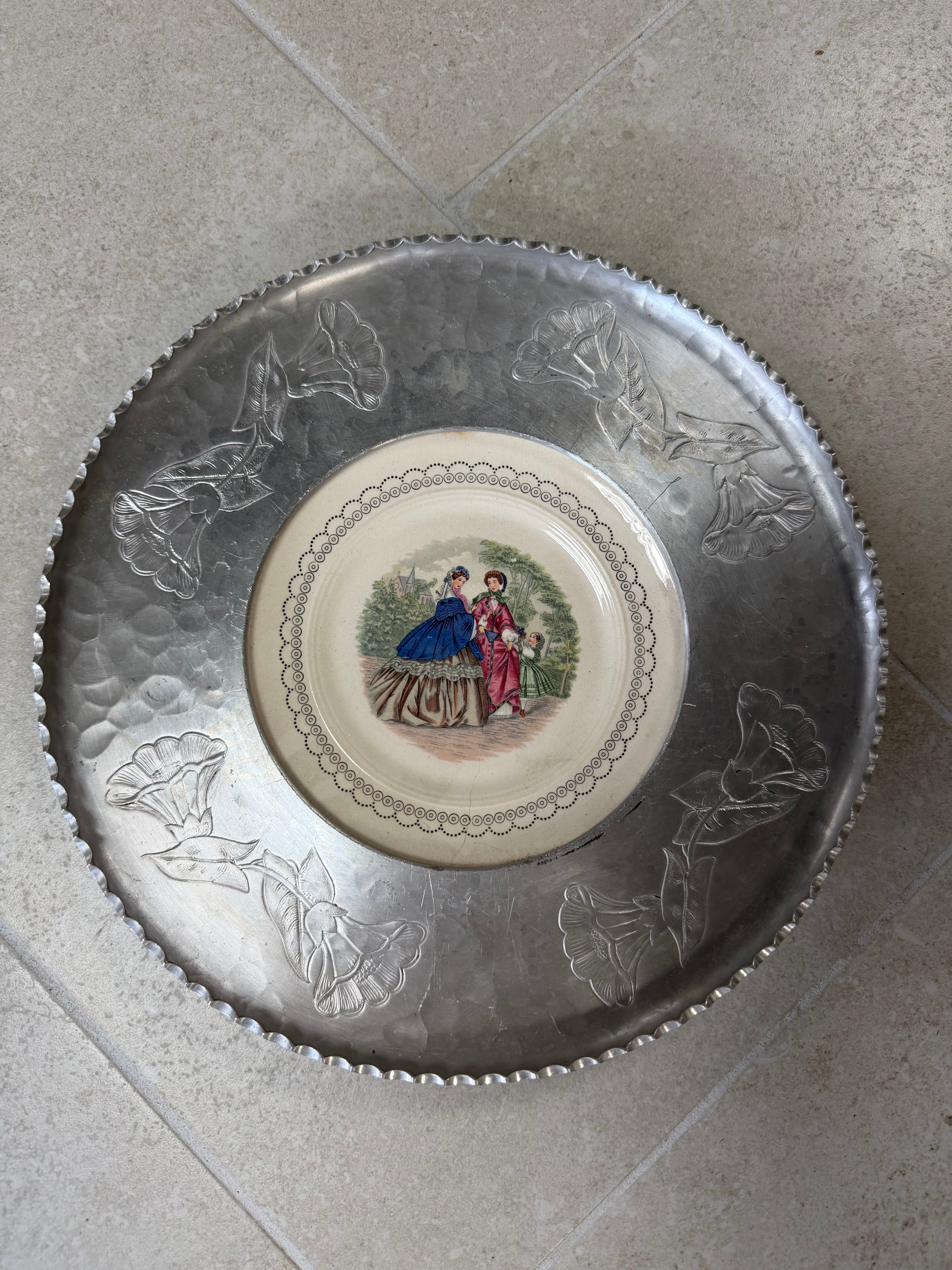 Wrought Farberware Brooklyn NY Ceramic Wall Plate with Hammered Aluminum Border